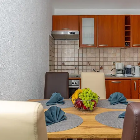 Lacic Apartment