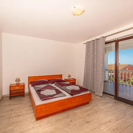 Apartment Lacic *
