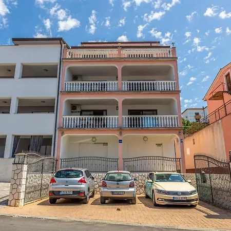 Apartment Lacic *