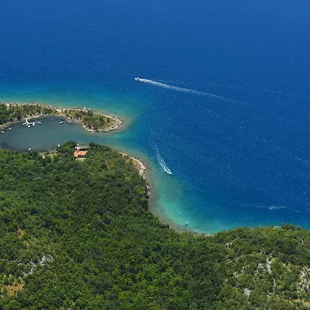 Lacic Апартаменты Цриквеница