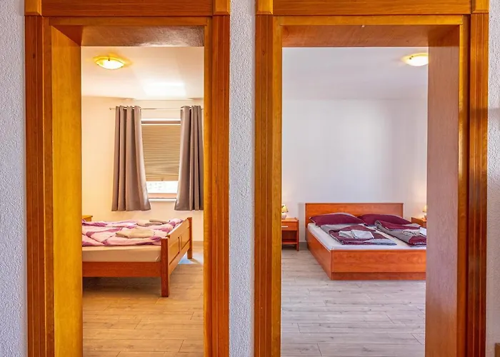 Lacic Διαμέρισμα *